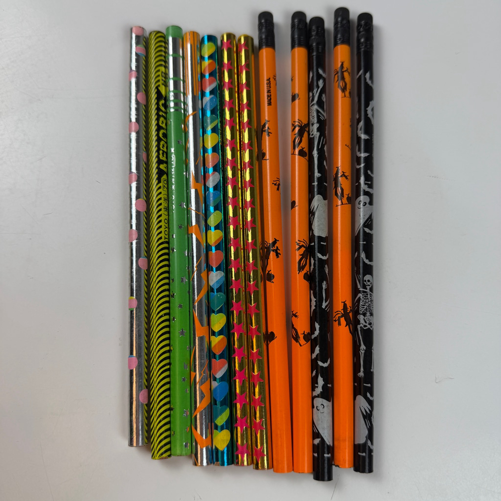 Vtg 14 Toyo made in Korea and Berol Office Pencils Halloween Skeleton Set